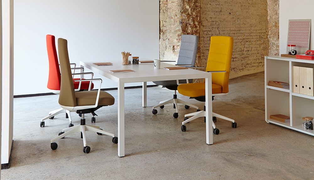 Actiu Prisma - Taules Operatives i Bench